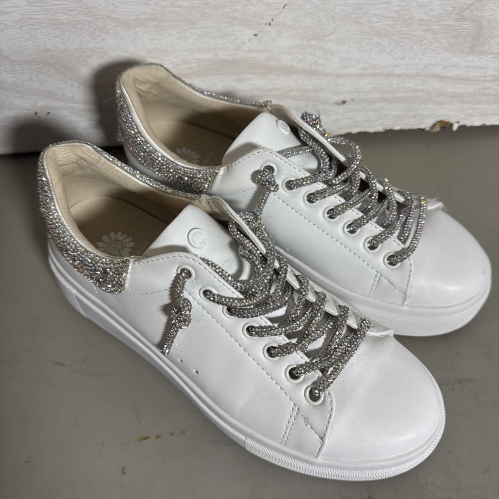 Yellow Box Evalia Rhinestone Sneakers Sz 8